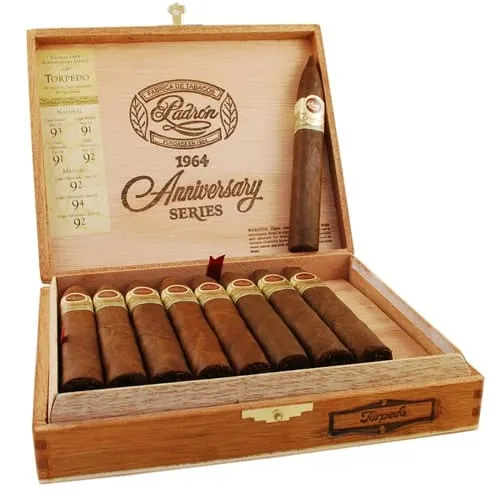 Padrón 1964 Anniversary Series Torpedo