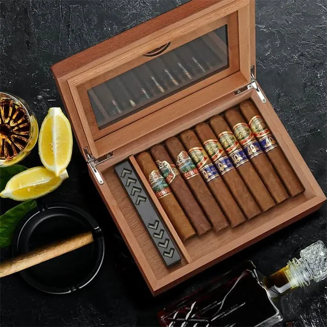 tisfa cigar humidor レビュー