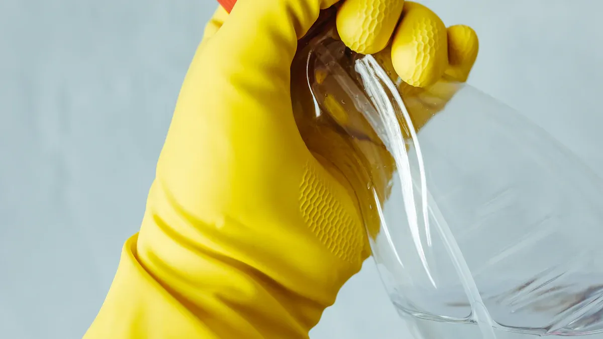 洗浄と消毒：使用する薬剤とコツ