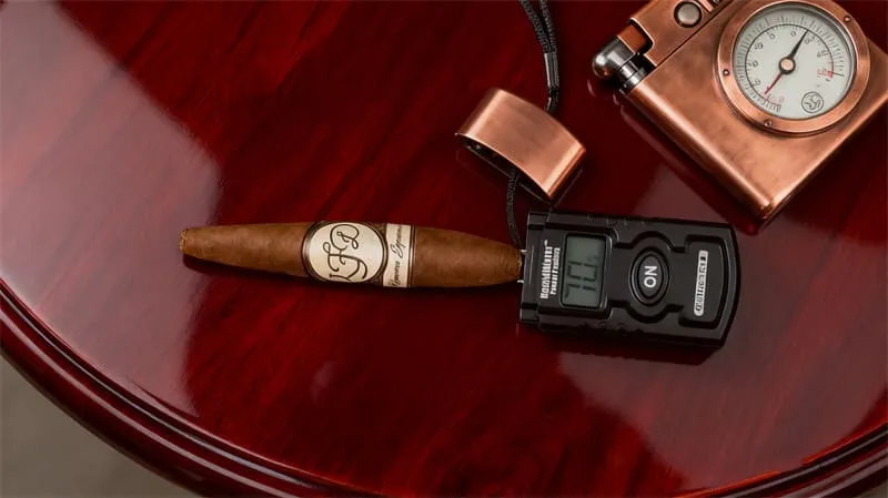 NewAir CC-300H ヒュミドール レビュー