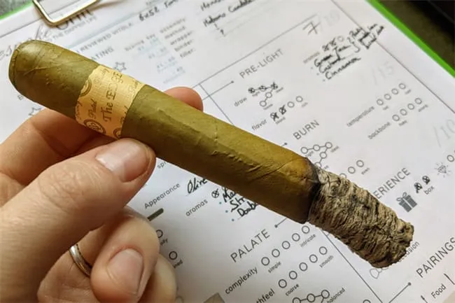 rocky patel the edge レビュー10