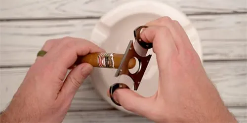 シガーのカット方法