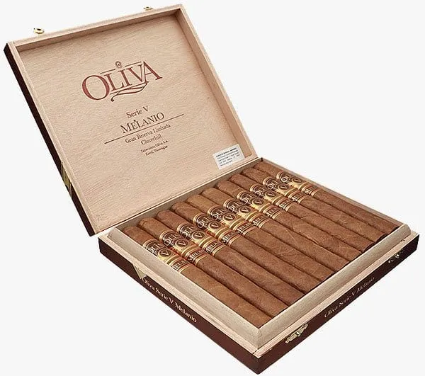 2024 Oliva Serie V Melanio Churchill レビュー-6