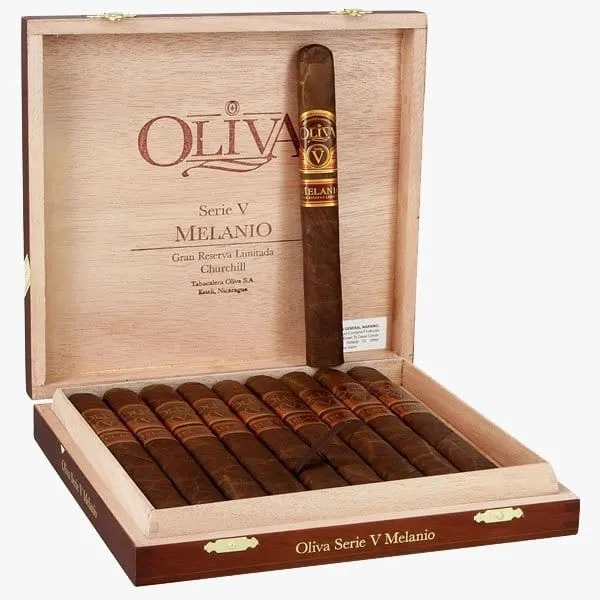 oliva v melanio maduro レビュー